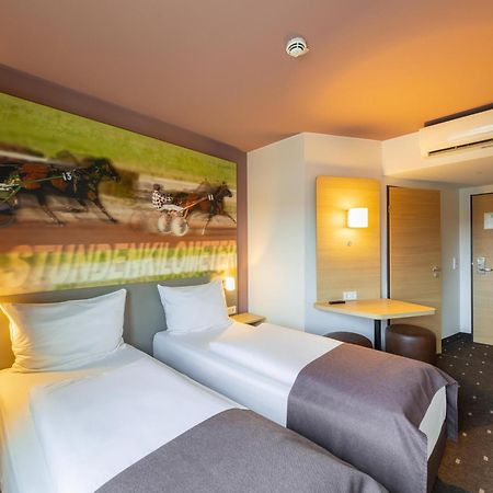 B&B Hotel Moenchengladbach Екстер'єр фото